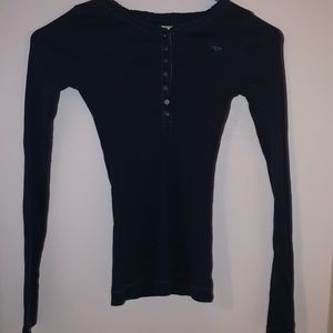 ABERCROMBIE HALF BUTTON DOWN TOP